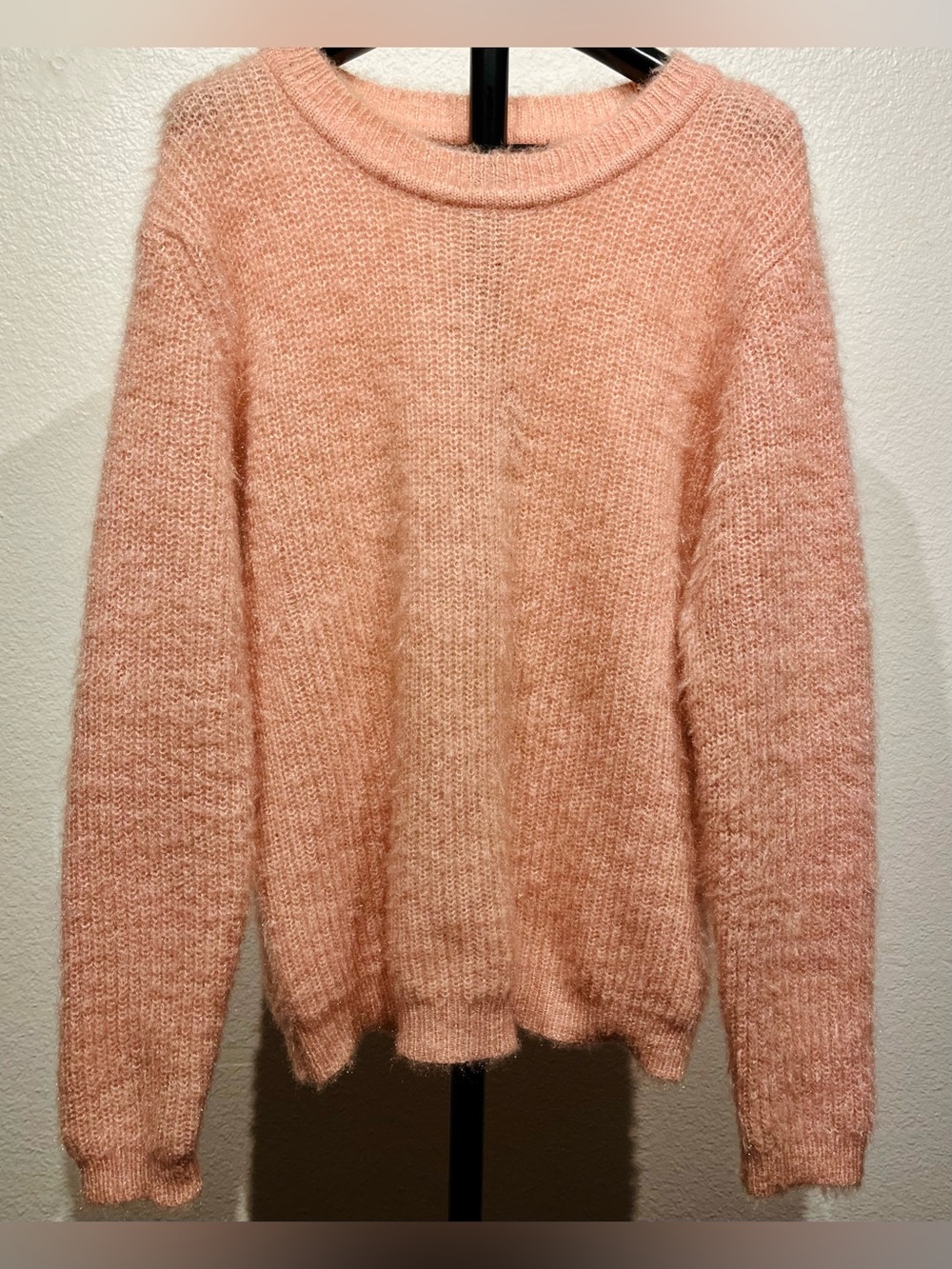 Vero Moda Peach Crew Neck Fuzzy Knit Sweater - Size L (Women’s)